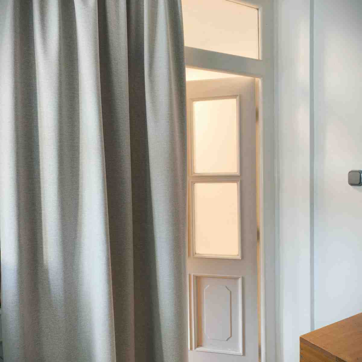 Ross, draperie ușă, culori disponibile (2)